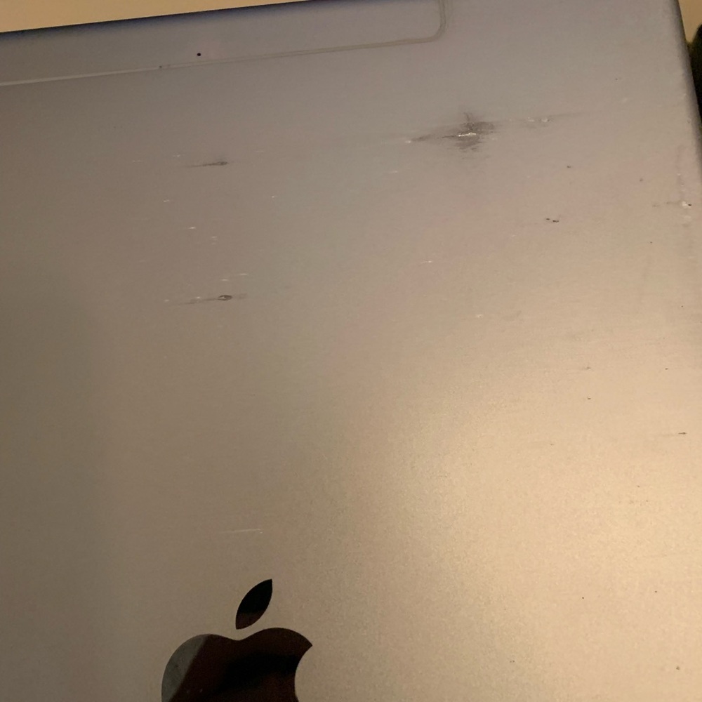 Apple IPad 1st Generation - 512MB - Picture 8 of 8
